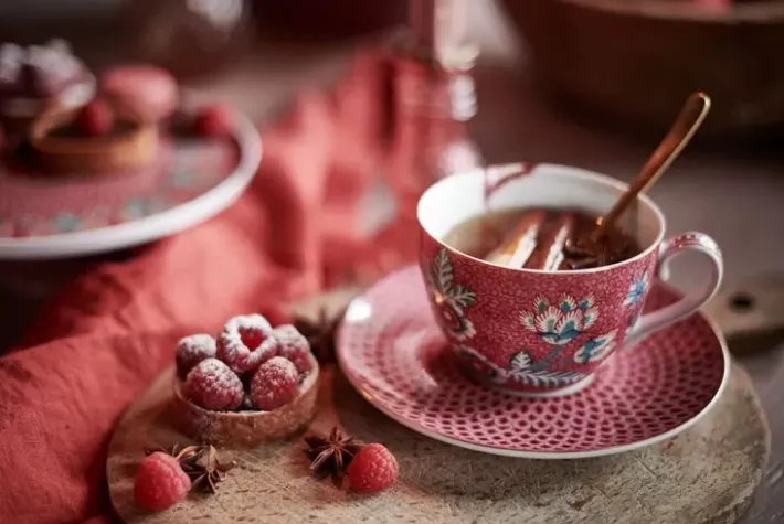 Pip Studio Kop/Schotel<Flower Festival Set/2 Cappuccino Kop & Schotel Donkerroze