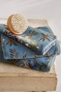 Pip Studio Handdoeken<Grote Handdoek Secret Garden 70X140Cm Blauw